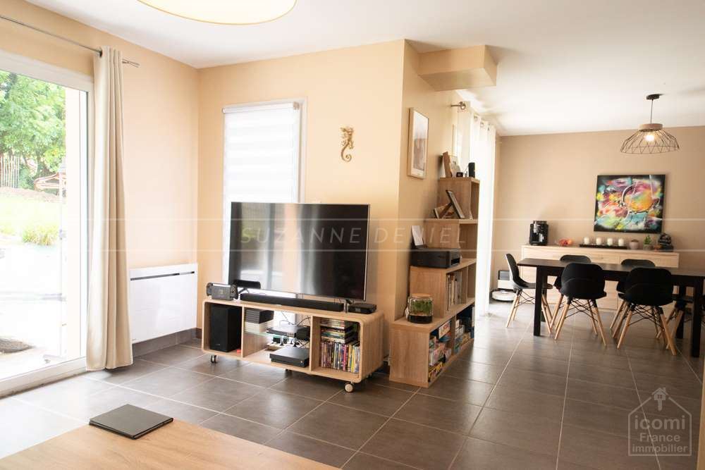 MAISON - T6 - LANDERNEAU - QUARTIER DES ANGES - TRES PROCHE DU CENTRE VILLE - BELLE CONSTRUCTION photo 5